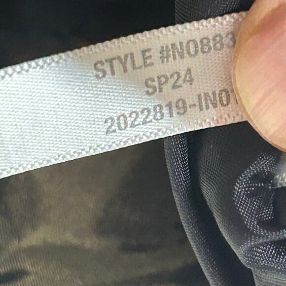 Madewell lamb leather shrunk zip front brass hardware jacket size 6** - Picture 13 of 15